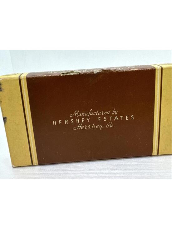 Vintage Hershey Estates Cocoa Butter Box - 3 NEW Cocoa Butter Toilet Soaps 3.5oz - Picture 3 of 8